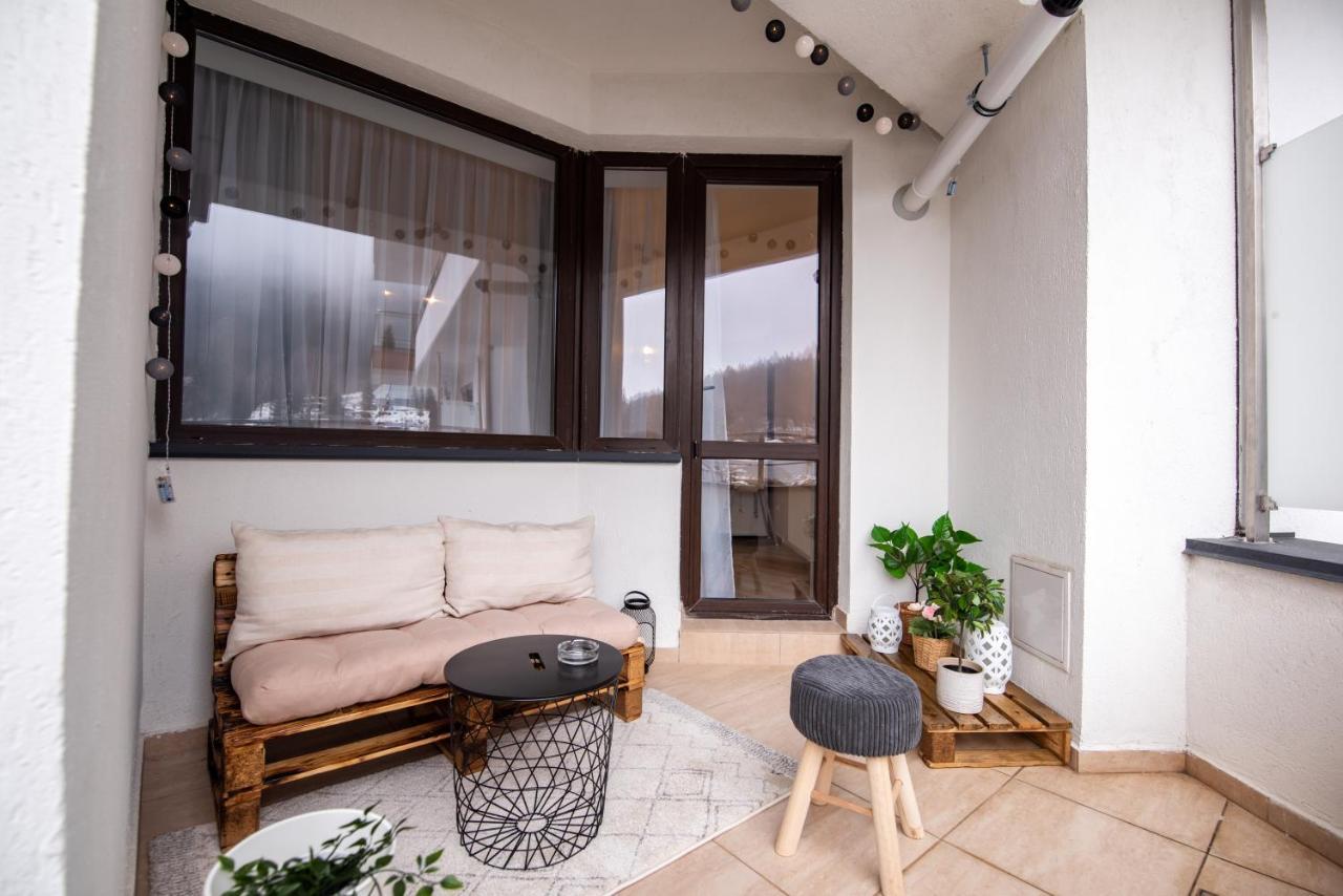 Snowdrop Apartment Sinaia Exterior foto